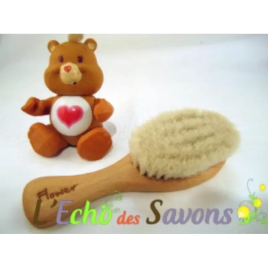 Brosse à cheveux Flower bébé - Photo Ambiance